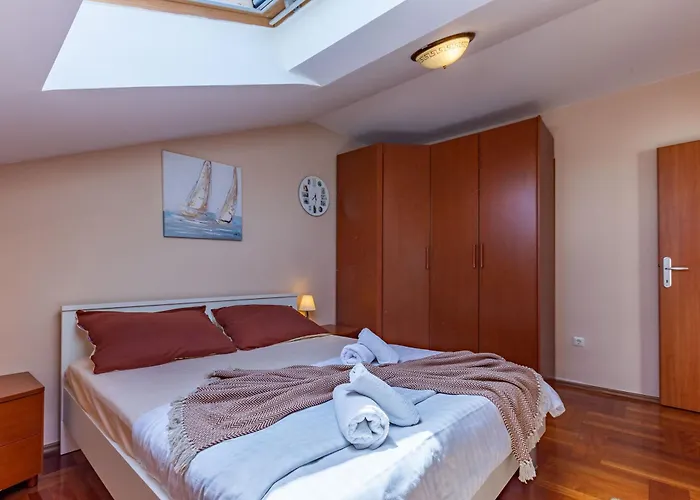 Appartement Di Di Taj With Large Balcony And Bbq Zadar