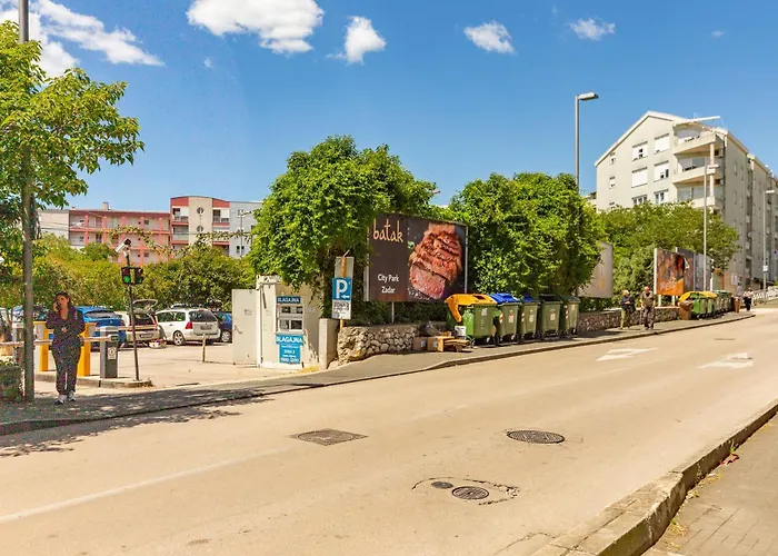 Appartement Di Di Taj With Large Balcony And Bbq Zadar